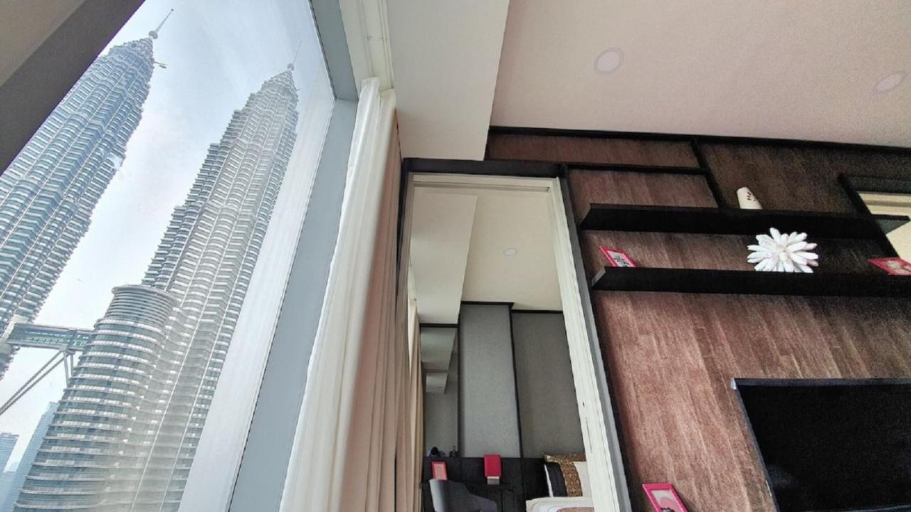 Crown Suites Tropicana Klcc Kuala Lumpur City Center Екстериор снимка