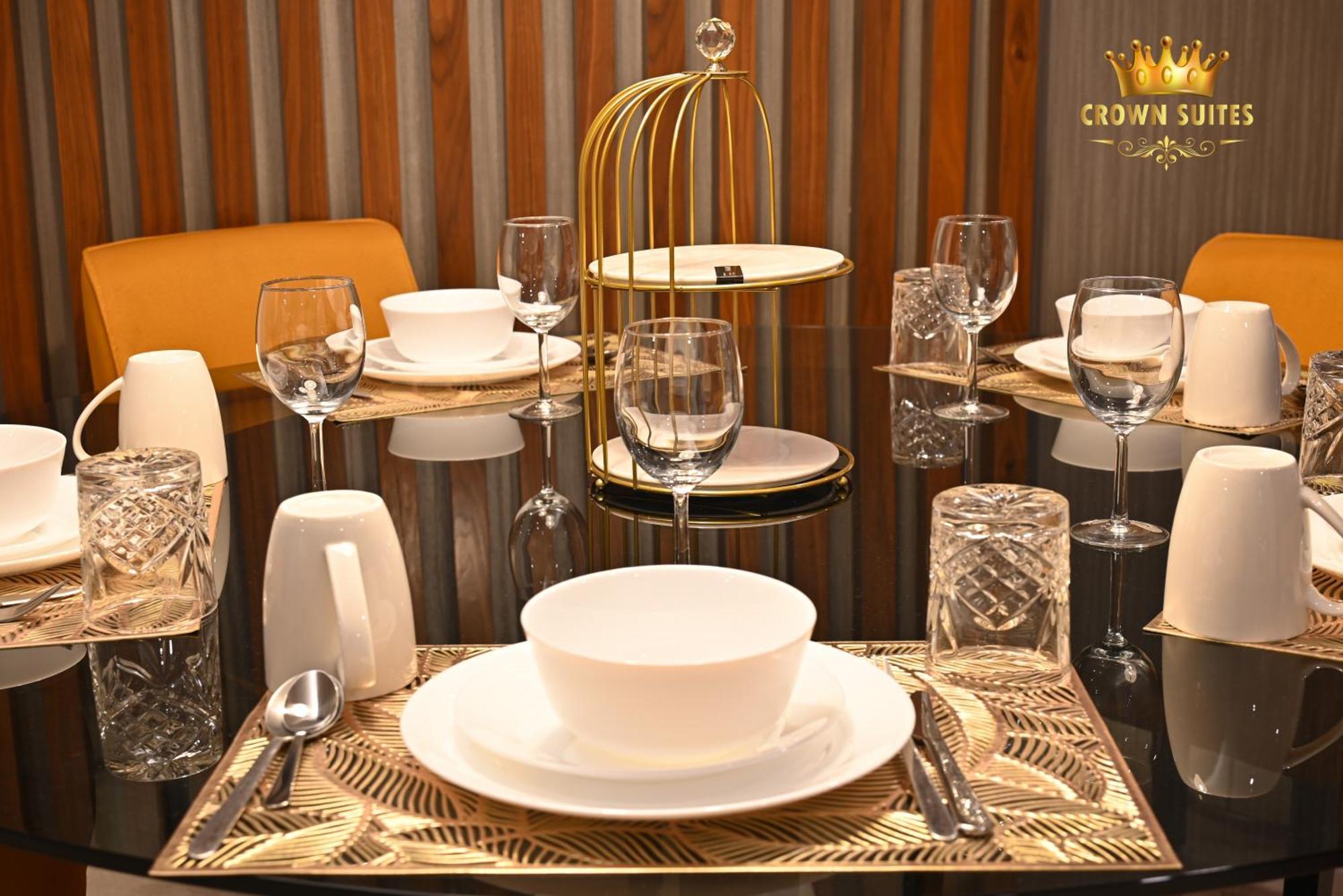 Crown Suites Tropicana Klcc Kuala Lumpur City Center Екстериор снимка