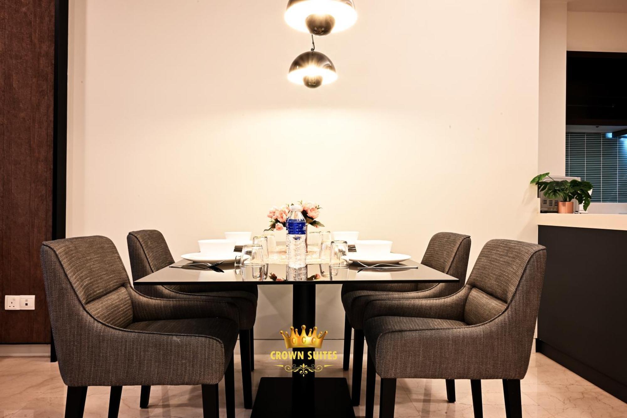 Crown Suites Tropicana Klcc Kuala Lumpur City Center Екстериор снимка